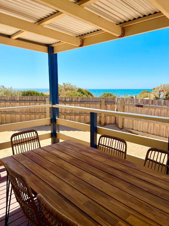 Sunset Beach Holiday Park Geraldton Esterno foto