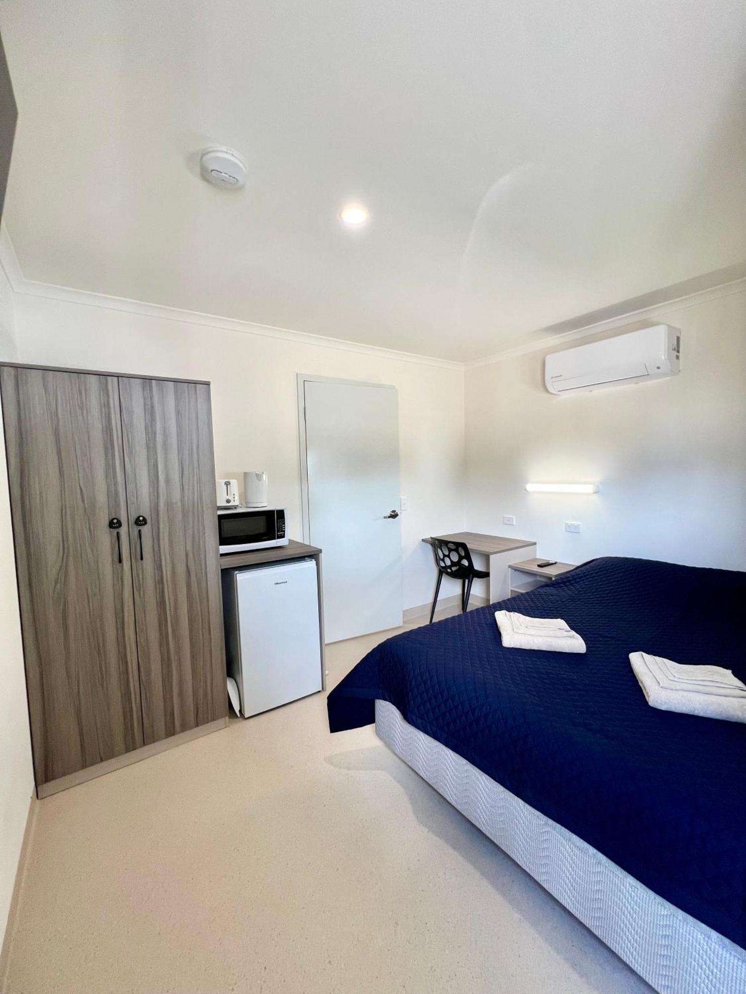 Sunset Beach Holiday Park Geraldton Esterno foto