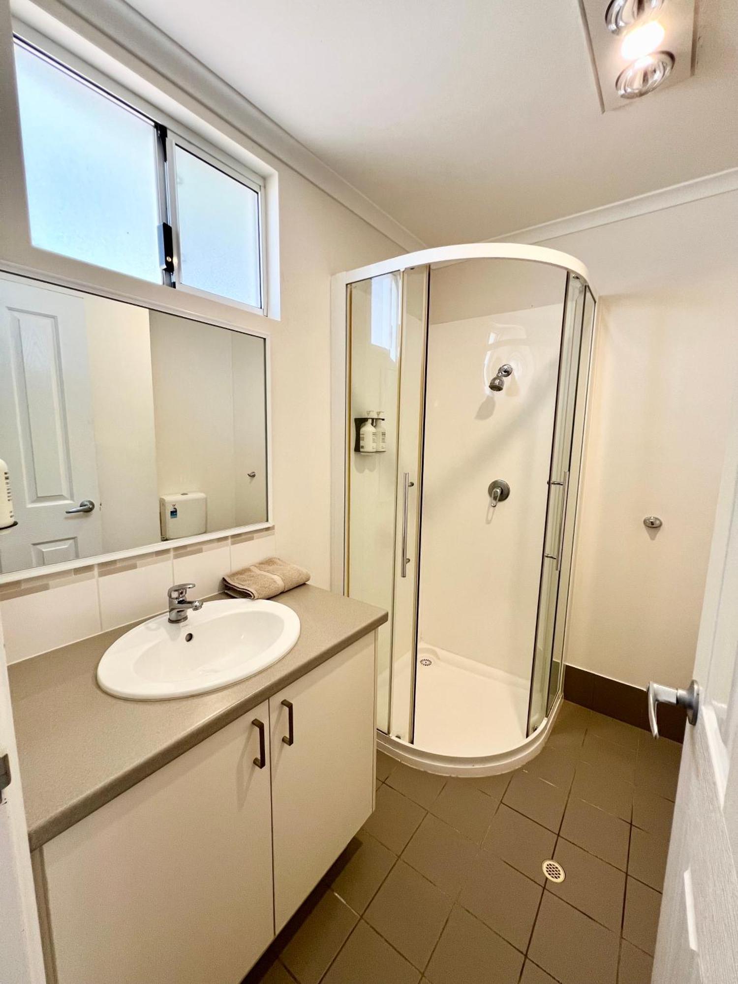 Sunset Beach Holiday Park Geraldton Esterno foto