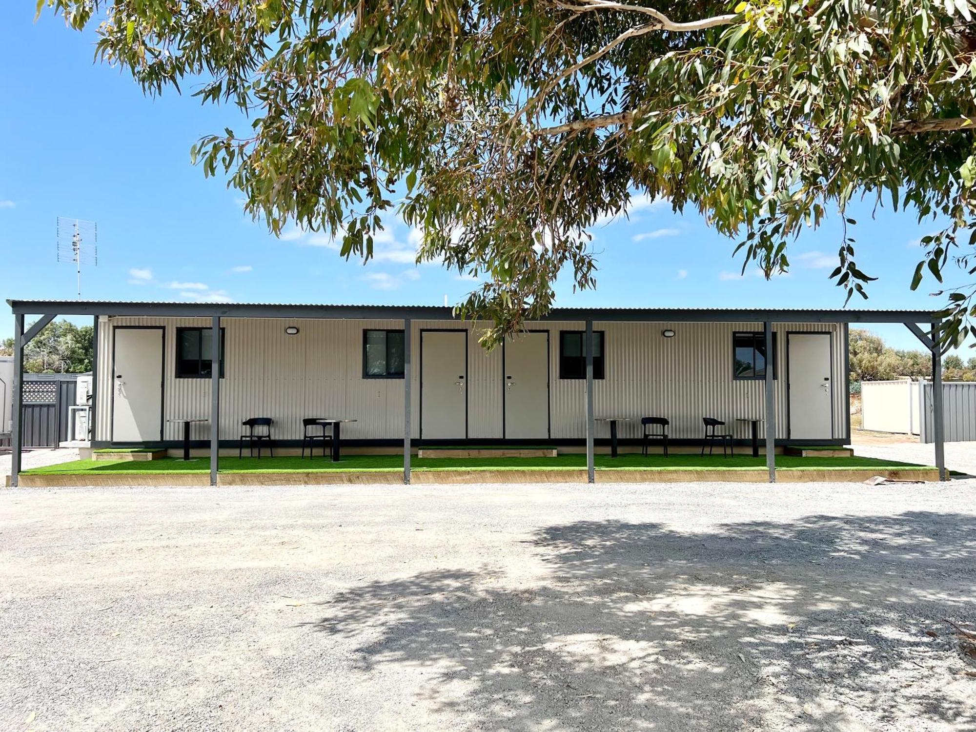 Sunset Beach Holiday Park Geraldton Esterno foto