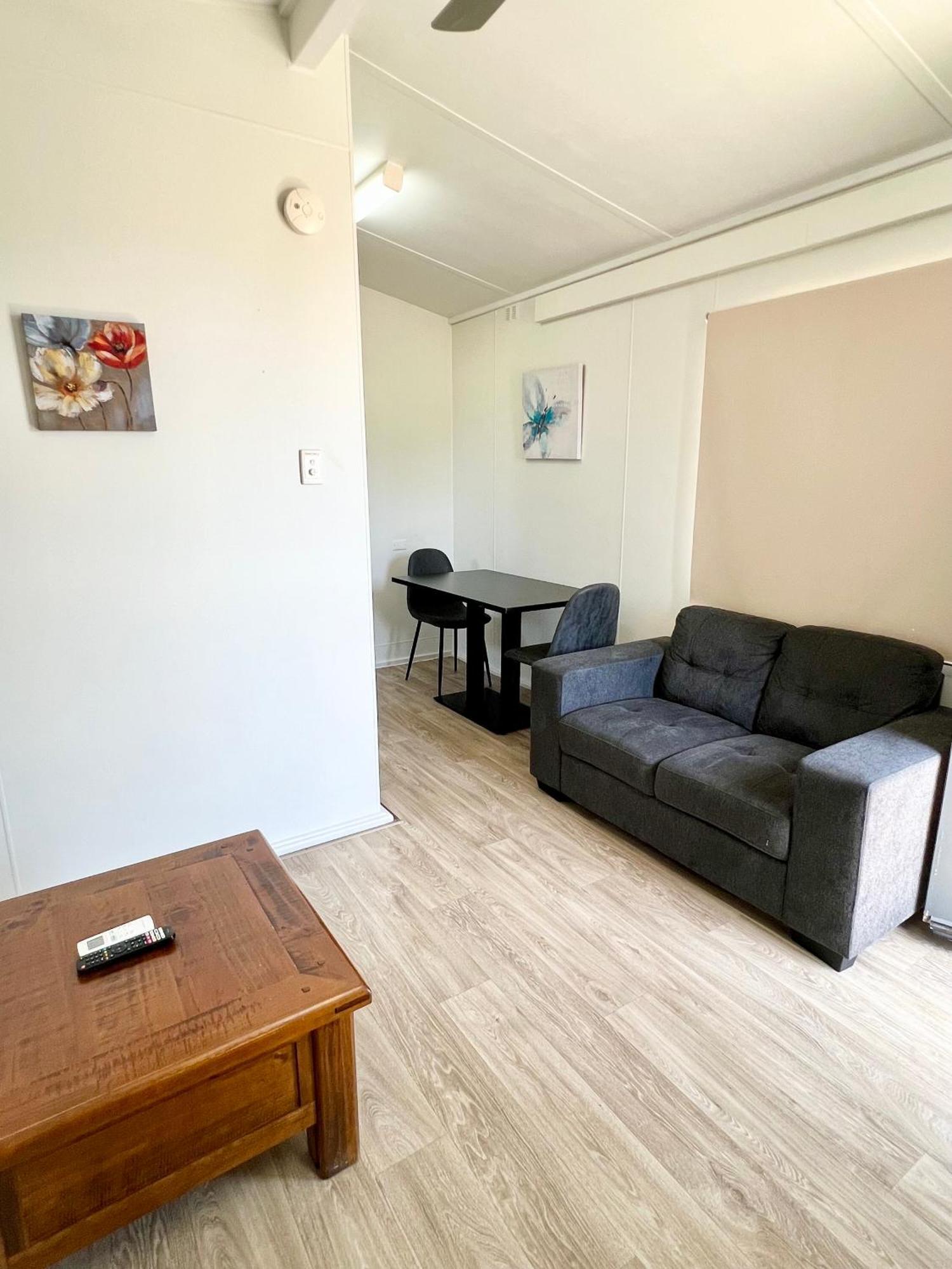 Sunset Beach Holiday Park Geraldton Esterno foto