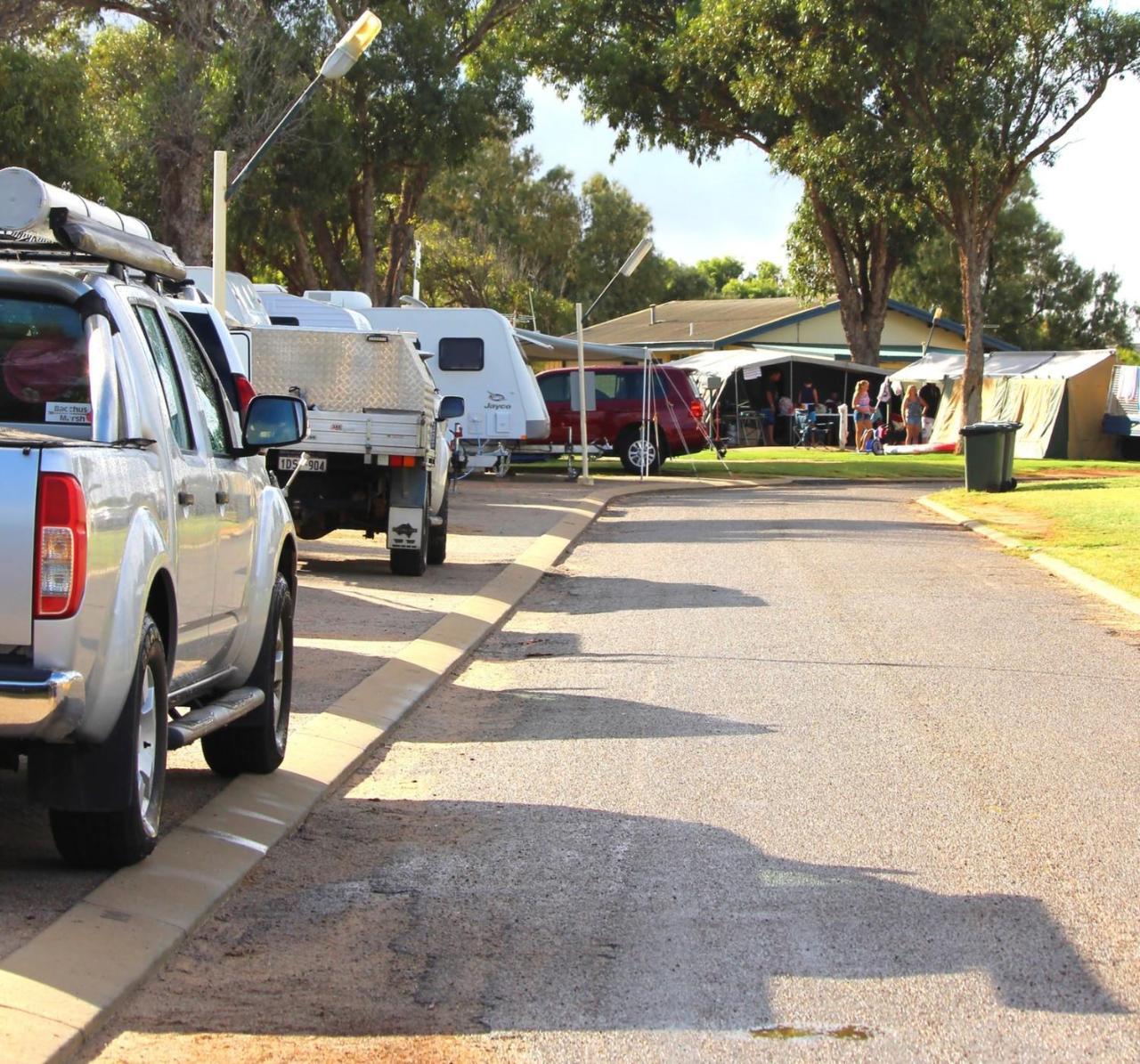 Sunset Beach Holiday Park Geraldton Esterno foto